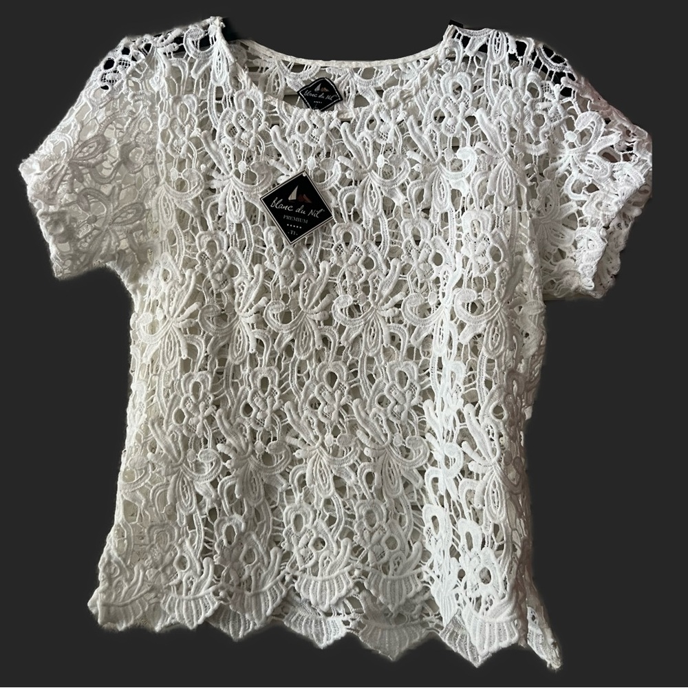 White Lace Short Sleeve Top
